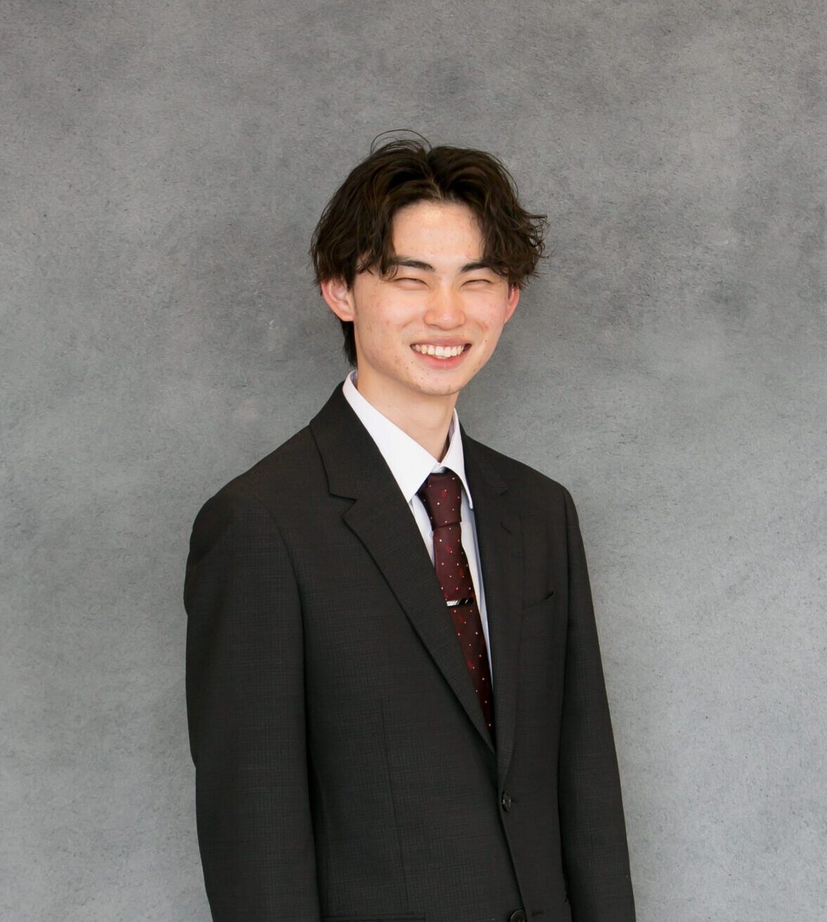 営業担当　吉田